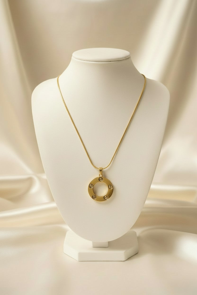 Eternal Circle Pendant Necklace