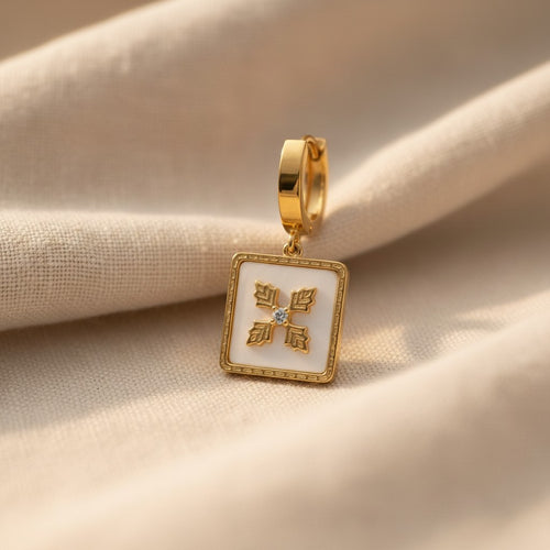 Bloom Cross Square Drop