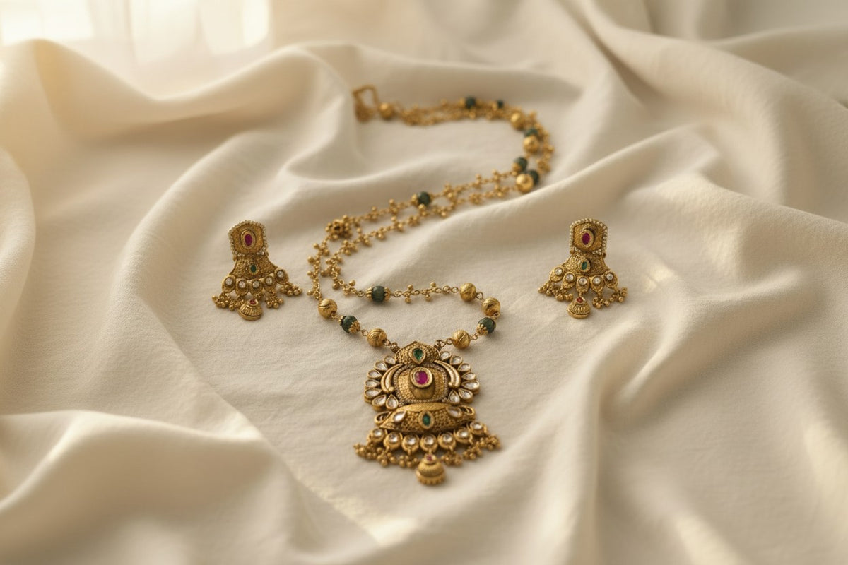 Antique Gold Temple Necklace Set