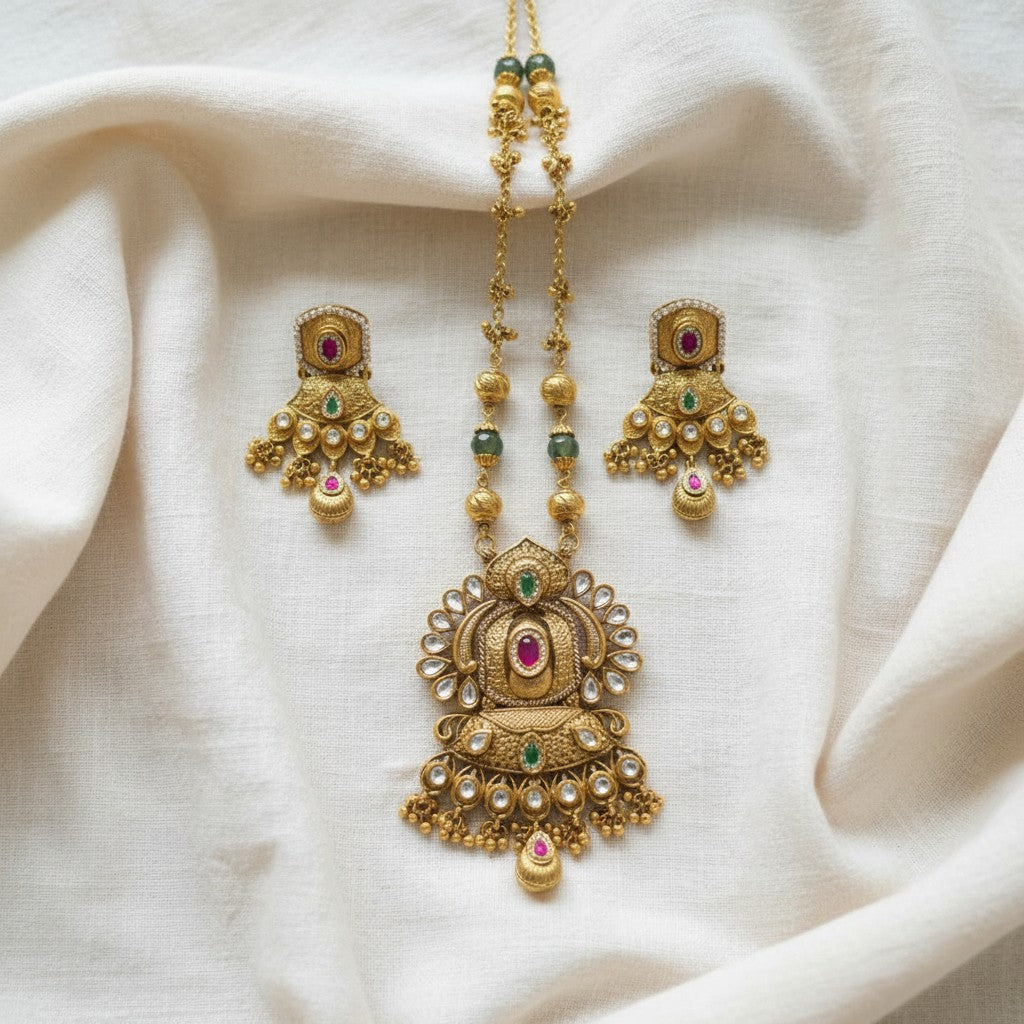 Antique Gold Temple Necklace Set