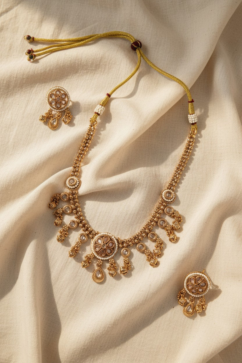 Floral Medallion Necklace Set