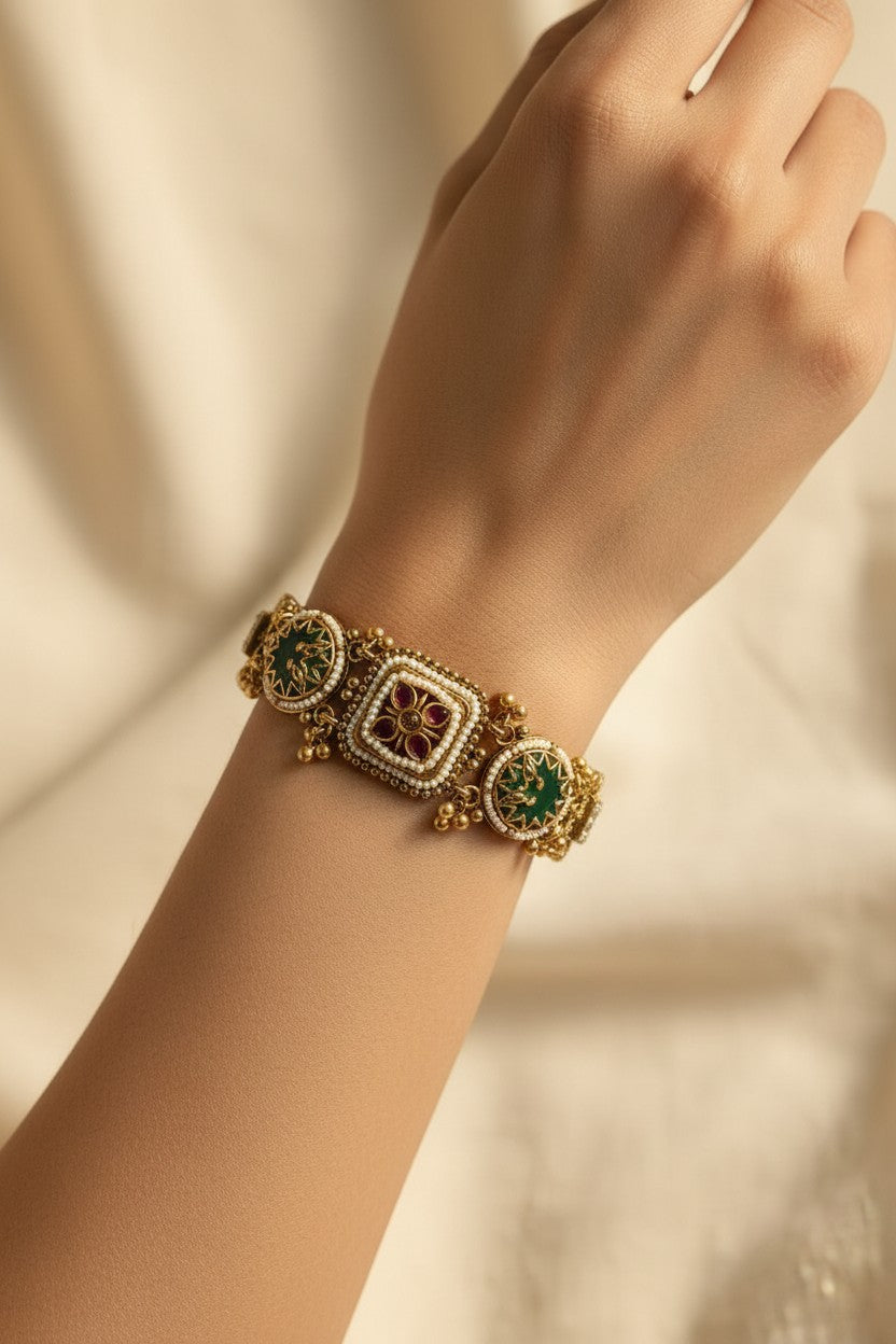 Antique Brass Heritage Medallion Bracelet