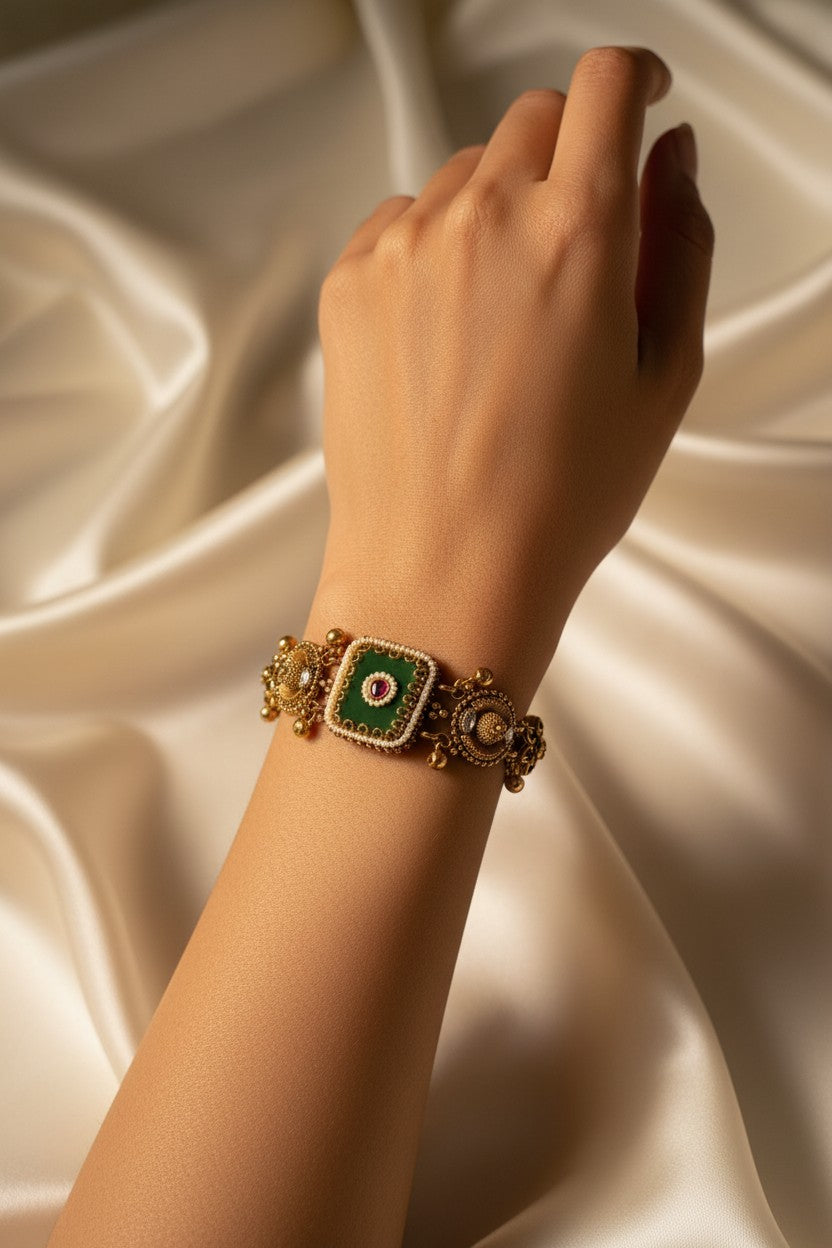 Heritage Antique Gold Jade & Ruby Bracelet